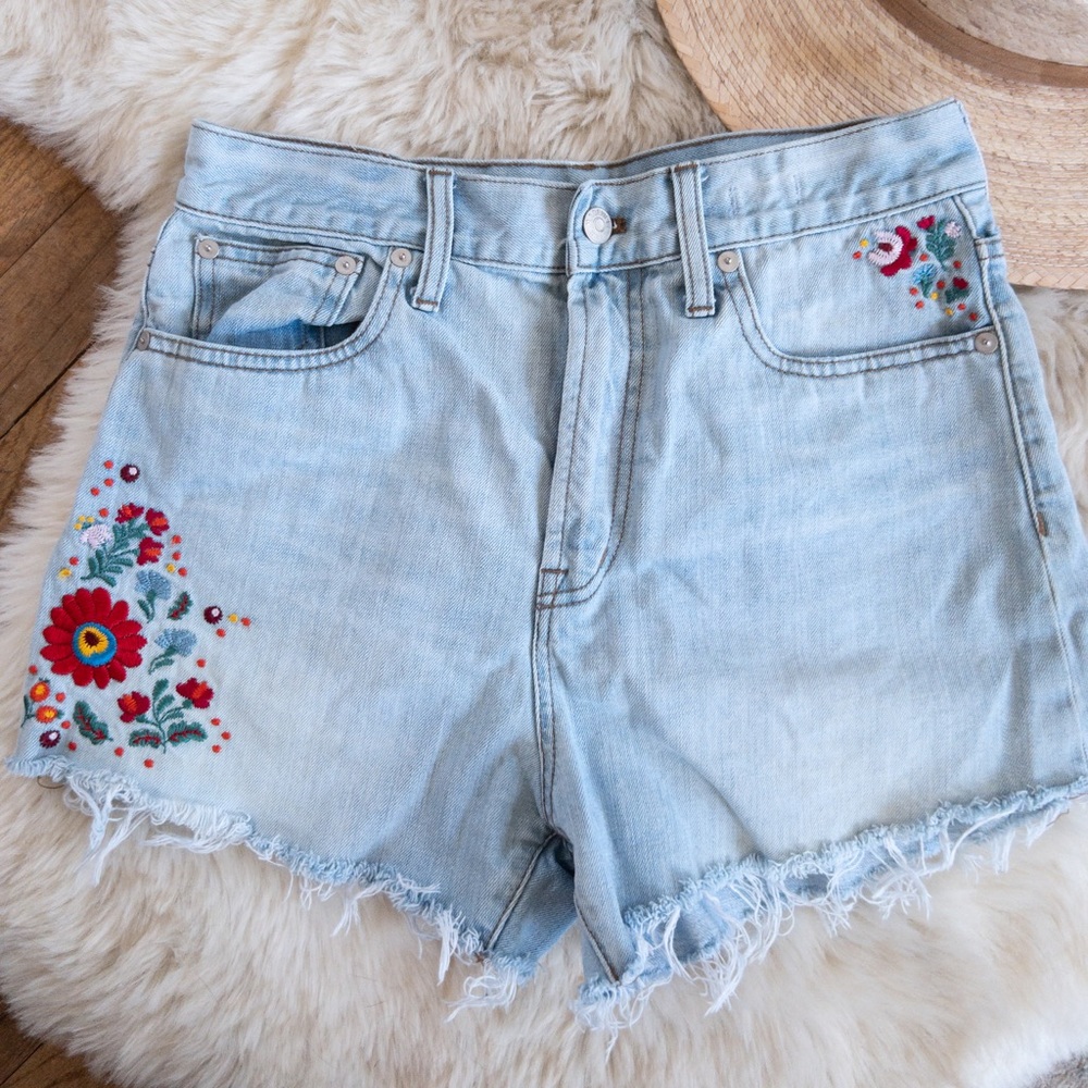 Madewell perfect jean short -embroidered